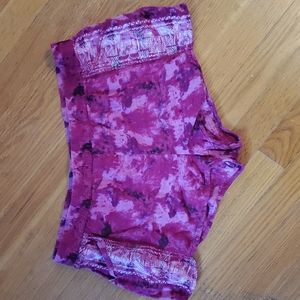 Ecoté (Urban Outfitters) Pull On Soft Pink Shorts